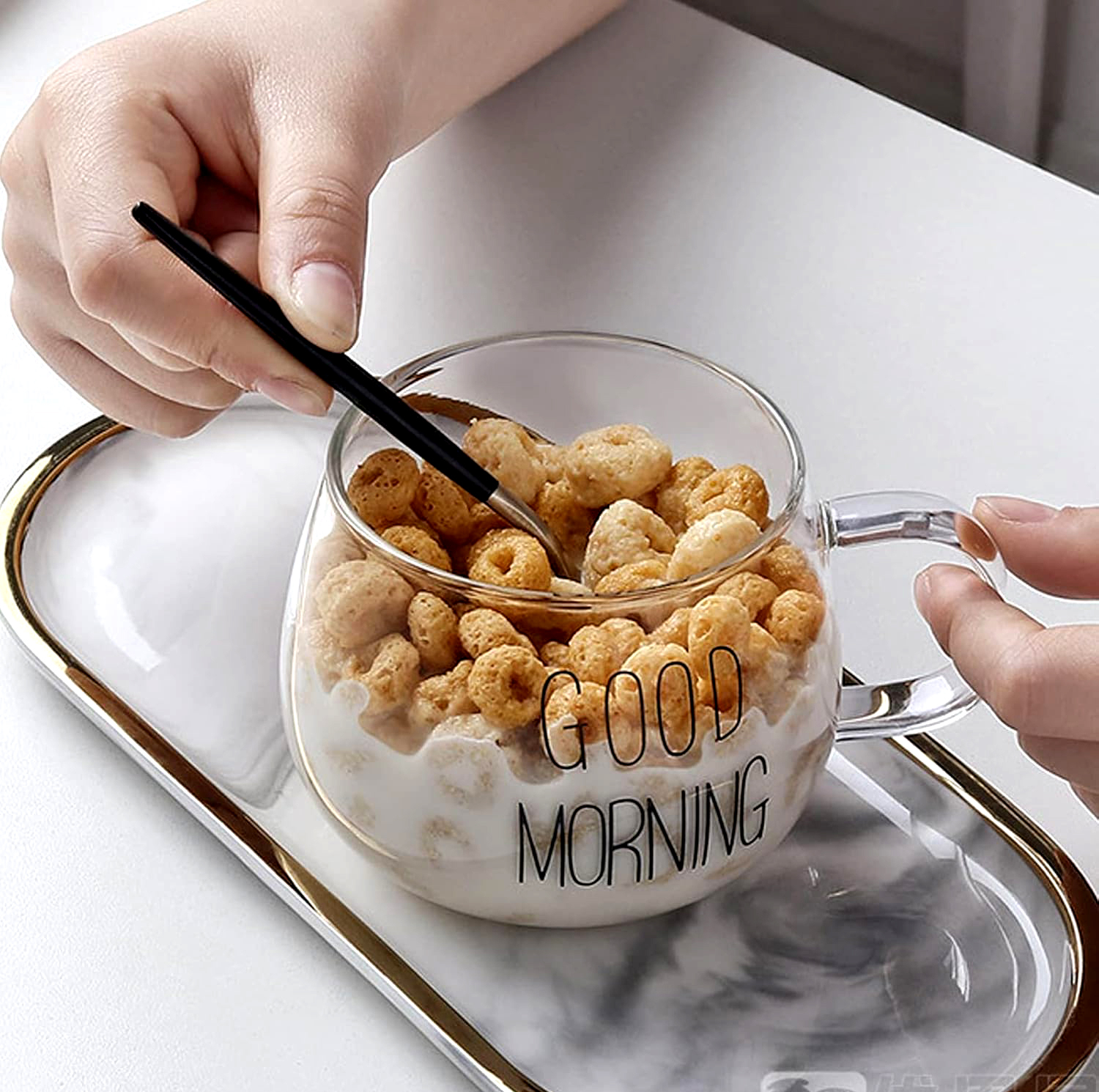 لیوان مدل GOOD MORNING  به همراه زیر لیوانی
