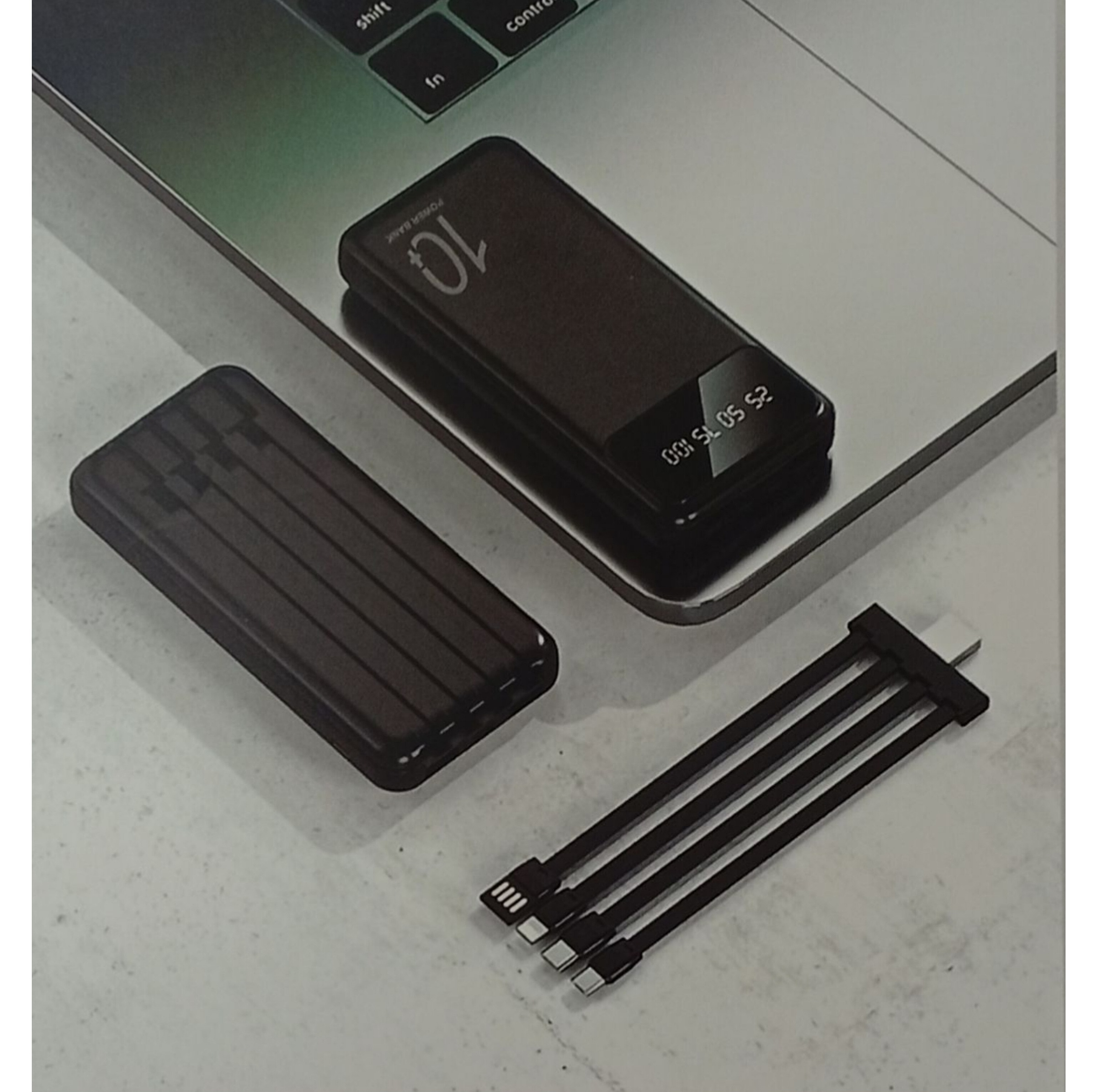 پاوربانک 5 وات مدل N-33 ظرفیت 10000 میلی‌آمپرساعت به همراه یک عدد کابل USB-C