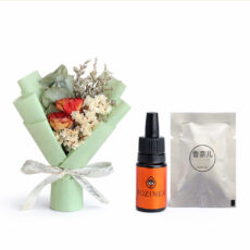 خوشبوکننده خودرو روزینکس مدل گرین لایت با رایحه گل حجم 3.5 میلی لیتر
