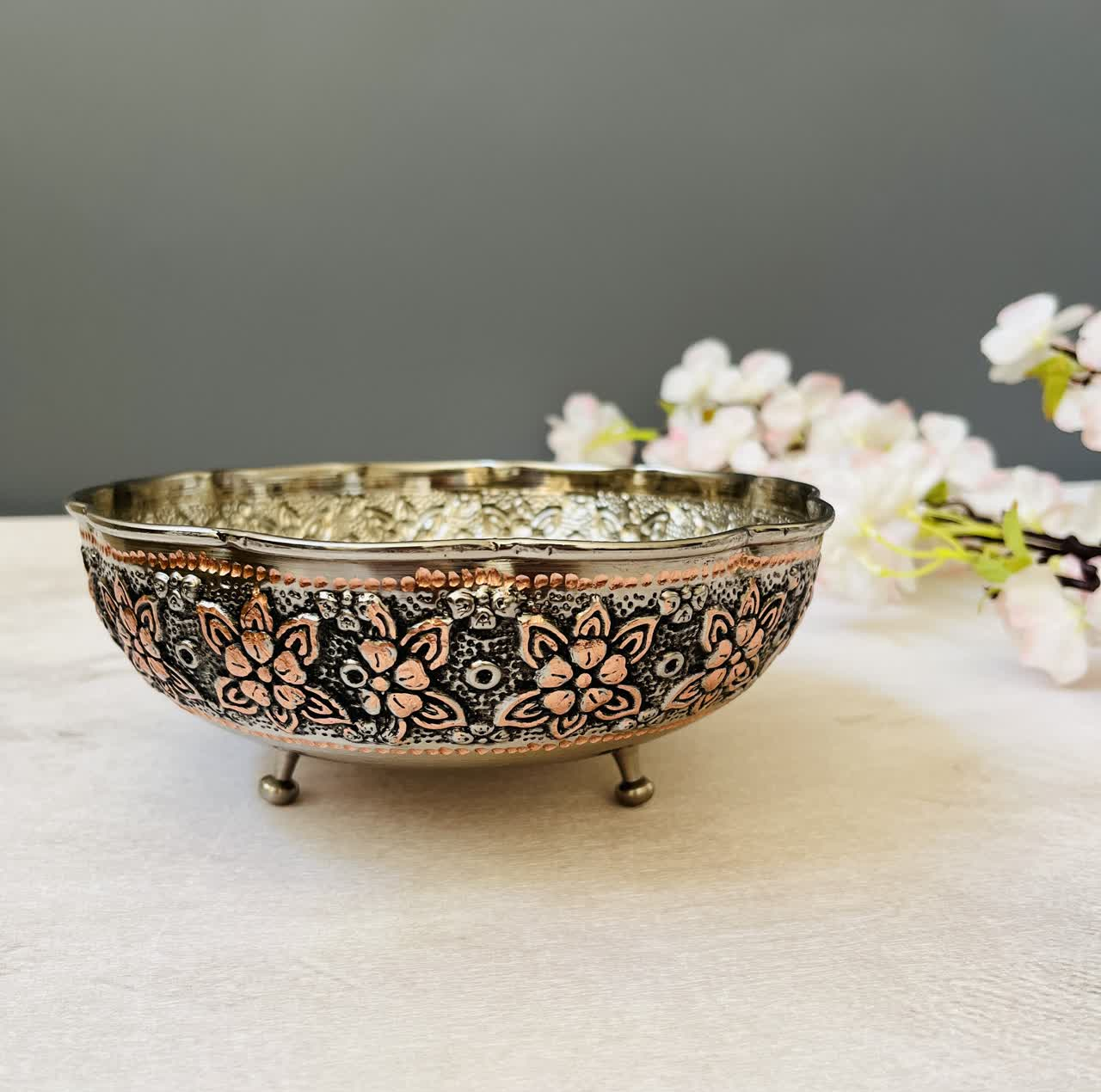 آجیل خوری مسی مدل قلم زنی کد ZH444.3