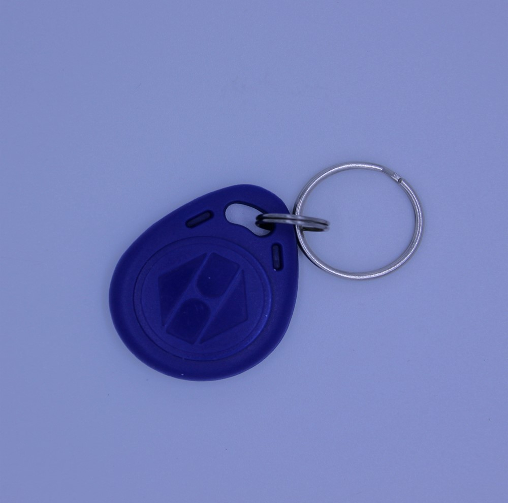 تگ جاسوئیچی RFID مدل Mifare-1k بسته 100 عددی