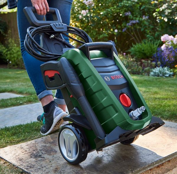 کارواش بوش مدل Universal Aquatak 130