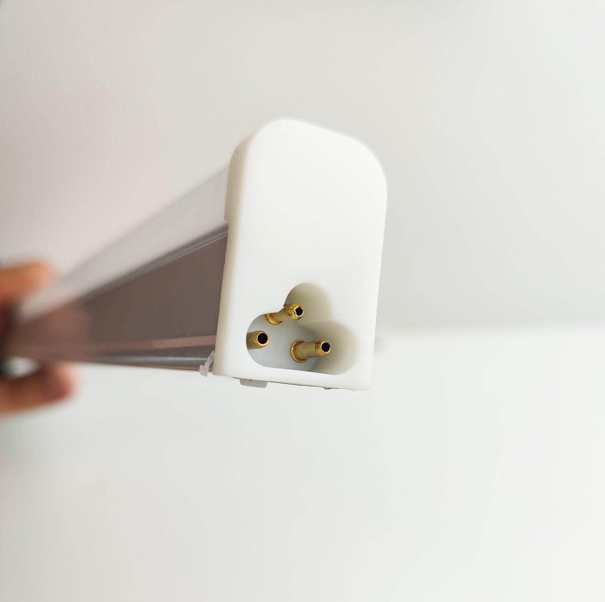 چراغ ای ال سی مدل زیر کابینتی  LED-T5 بسته 8 عددی