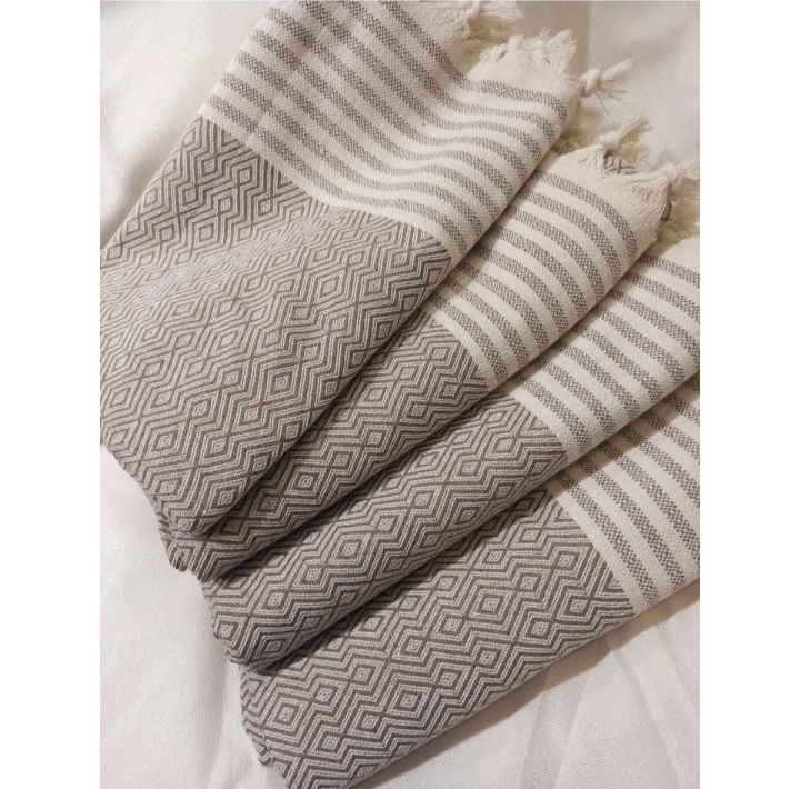 شال مبل مدل منگوله دار ترک طرح لوزی سایز 220*170 سانتی متر
