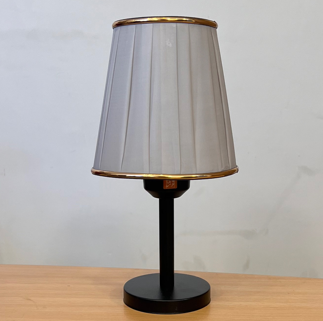 آباژور رومیزی نورهام مدل NHM-SP BLK- 15