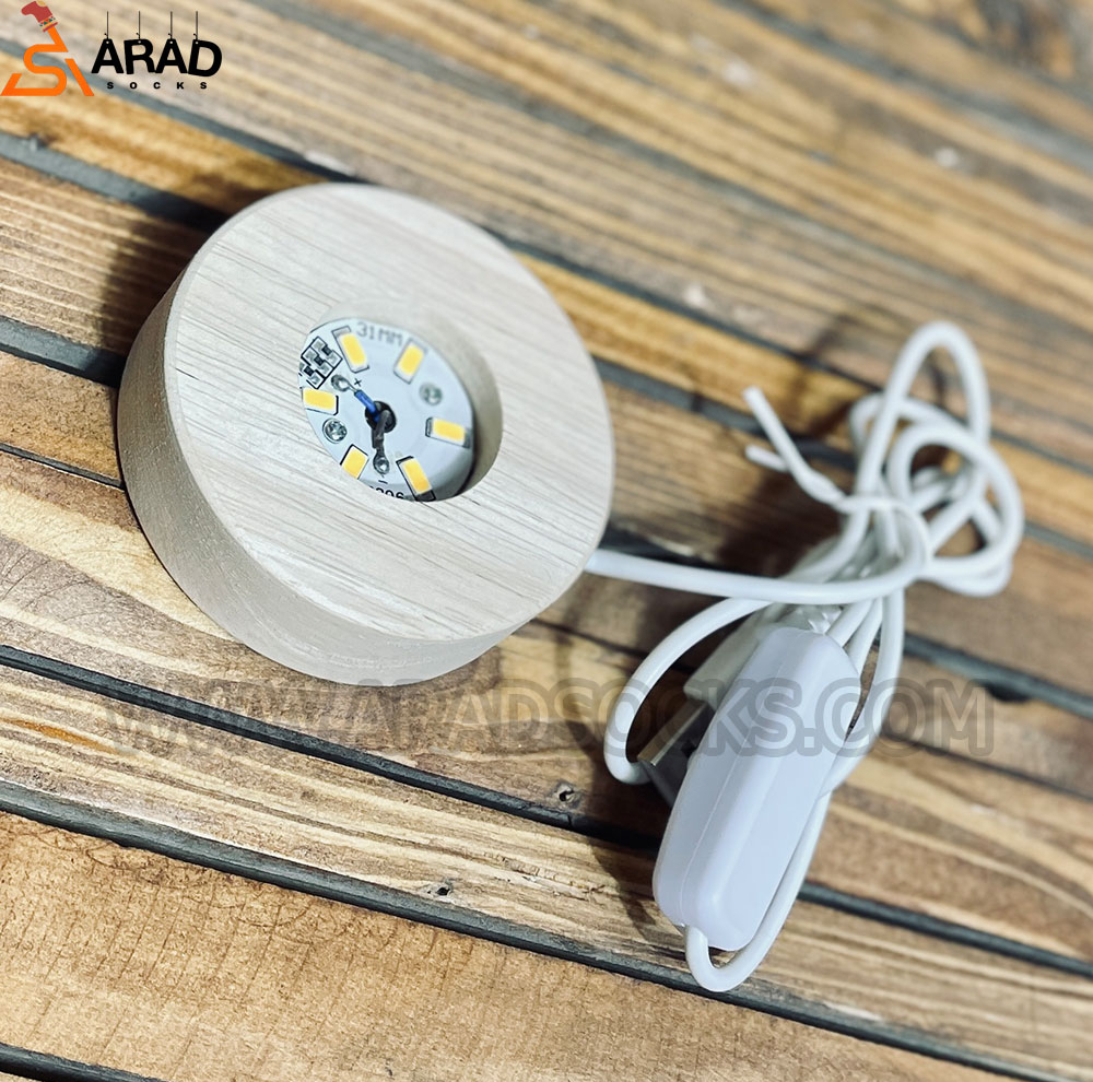 چراغ خواب مدل گوی کریستال چراغدار طرح ماه و فضانورد کد 91071-2D