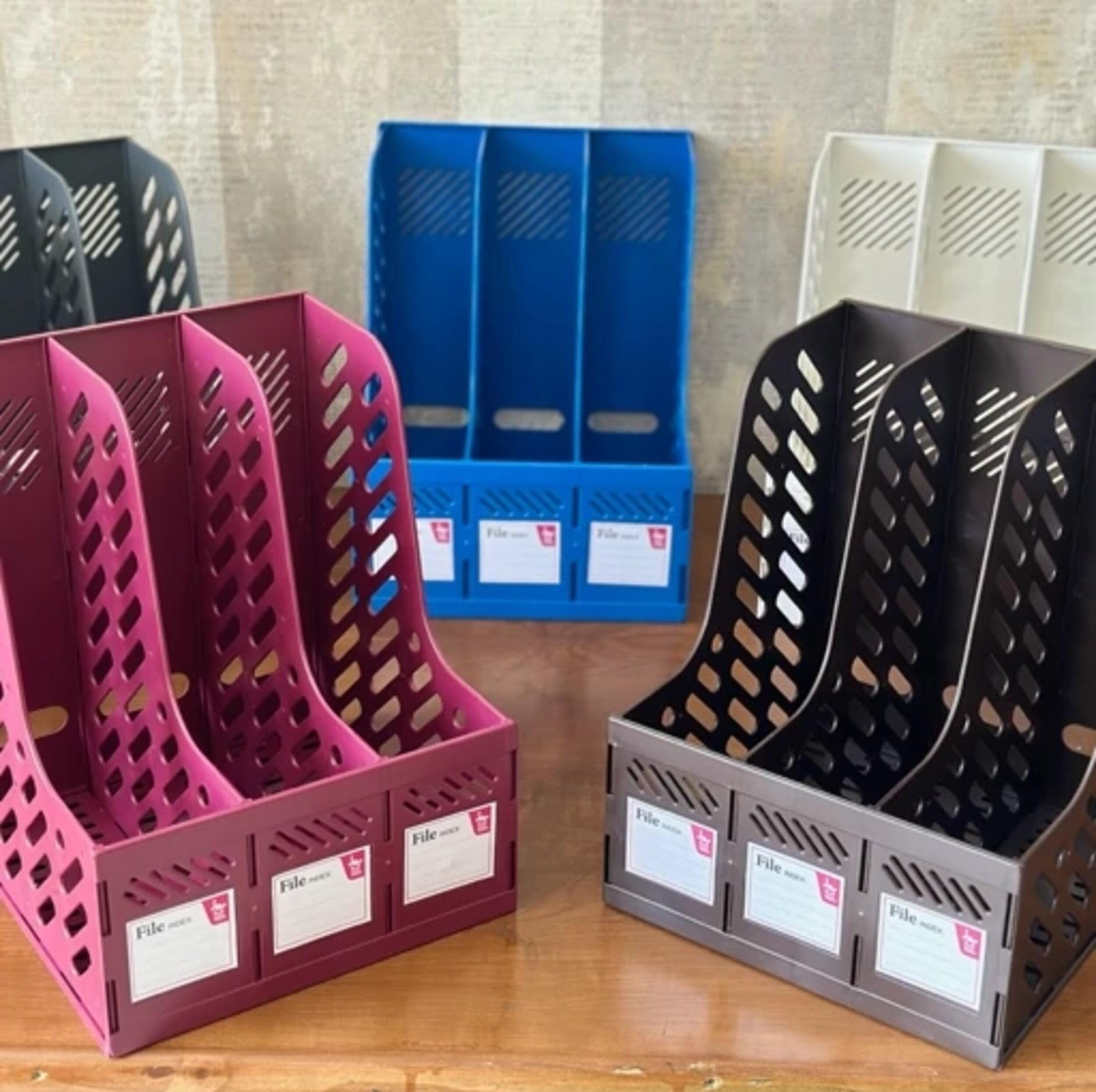 نگهدارنده کتاب مدل سه خانه بسته 3 عددی