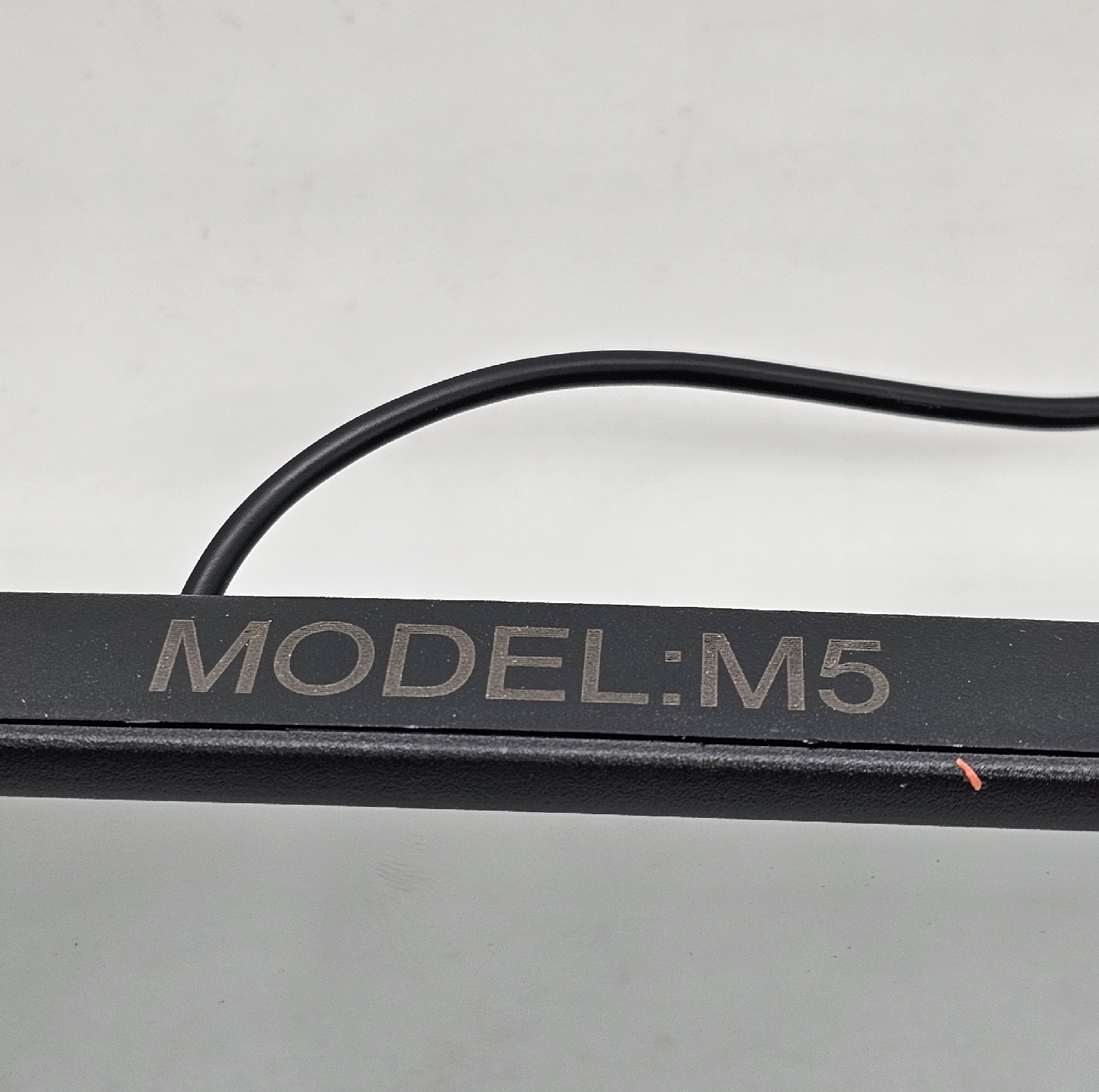 آینه مانیتوردار خودرو ماک مدل M5-8LED به همراه دوربین دنده عقب
