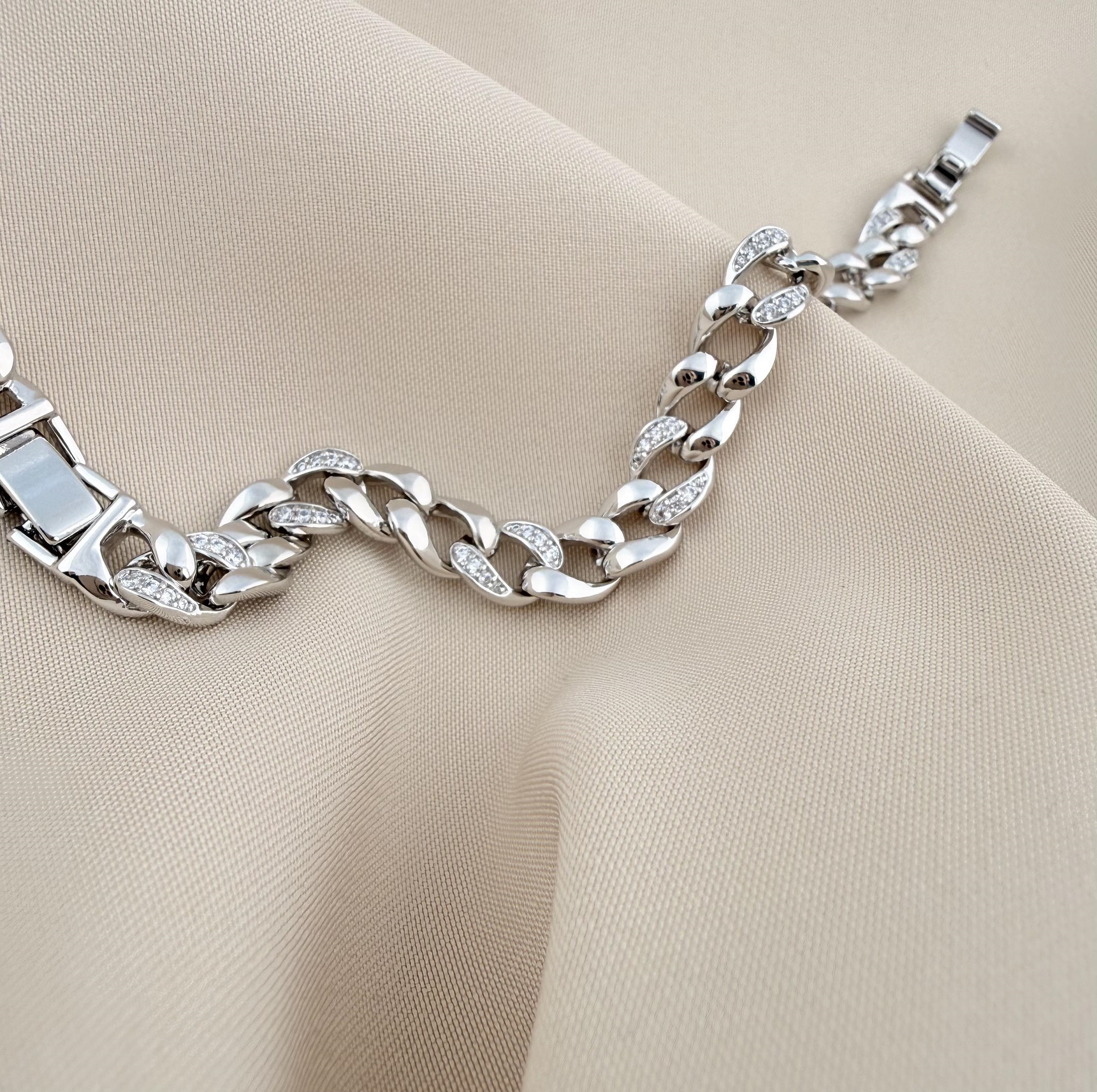 دستبند زنانه ژوپینگ مدل X001061979