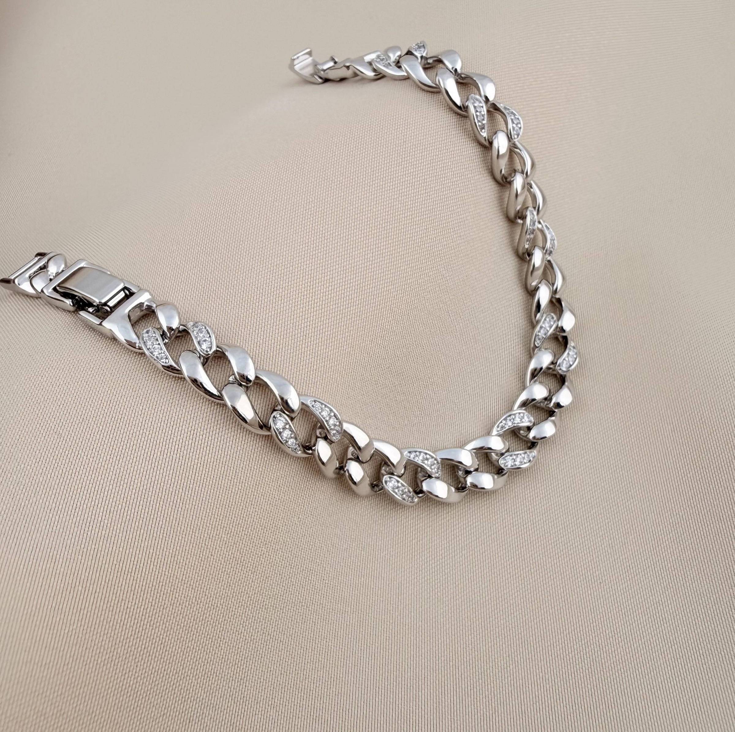 دستبند زنانه ژوپینگ مدل X001061979