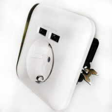 پریز USB مدل reflex-si