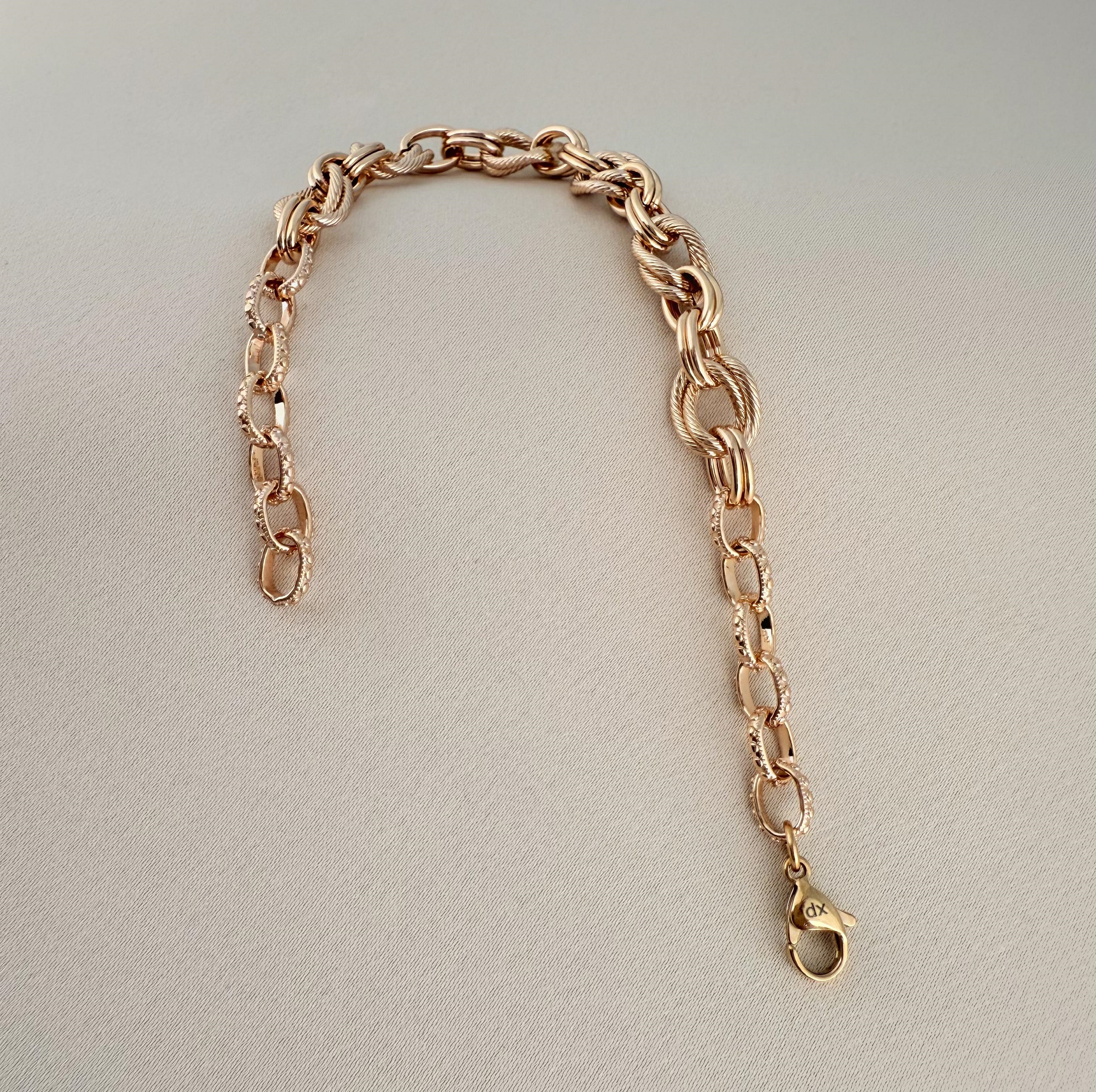 دستبند زنانه ژوپینگ مدل X0001018