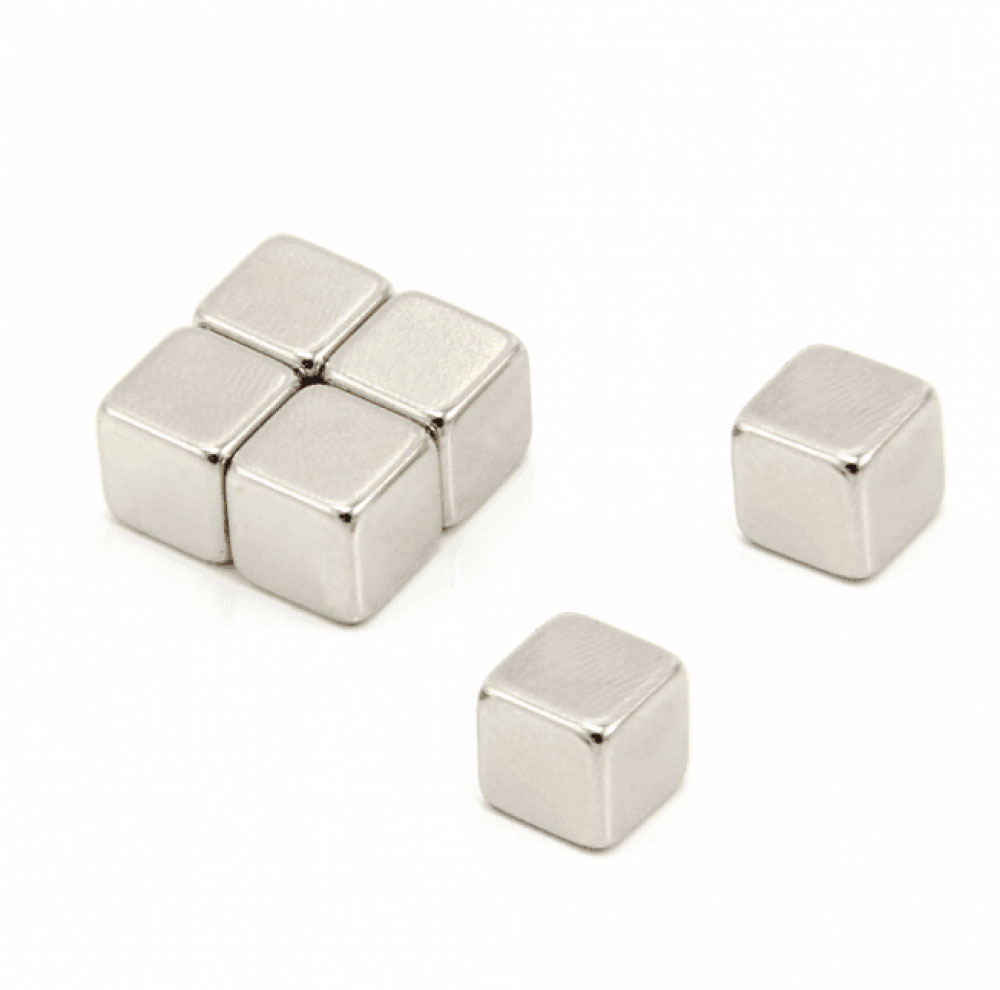 آهن ربا مدل نئودیمیوم مکعب کد B10mm بسته 4 عددی