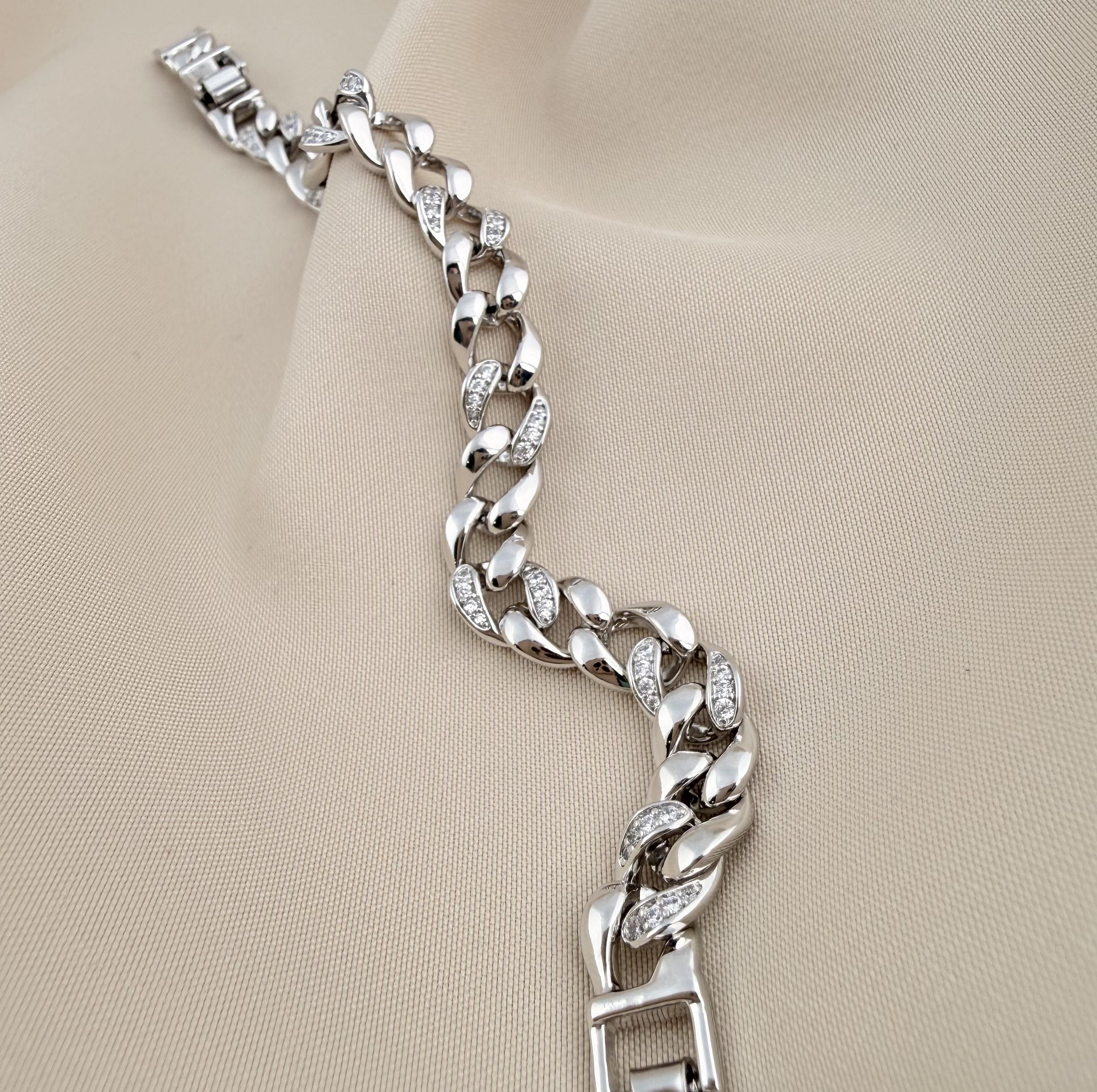 دستبند زنانه ژوپینگ مدل X001061979