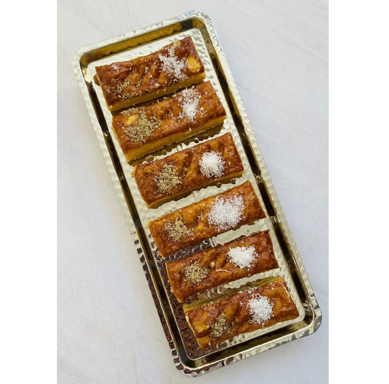 رولت خوری مسی مدل مستطیلی پایه دار کد ZH424.2