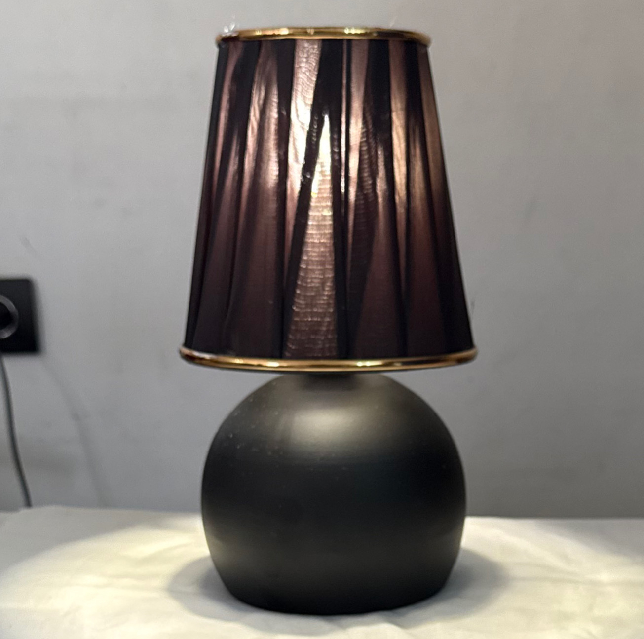 آباژور رومیزی نورهام مدل  NHM-BLKNAHAL-15