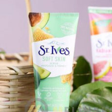 اسکراب لایه بردار پوست اس تی.ایوز (ST.Ives) مدل عصاره آووکادو و عسل وزن 170 گرم