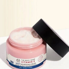 کرم شب مغذی بادی شاپ (Body Shop) مدل Vitamine حجم 50 میلی لیتر