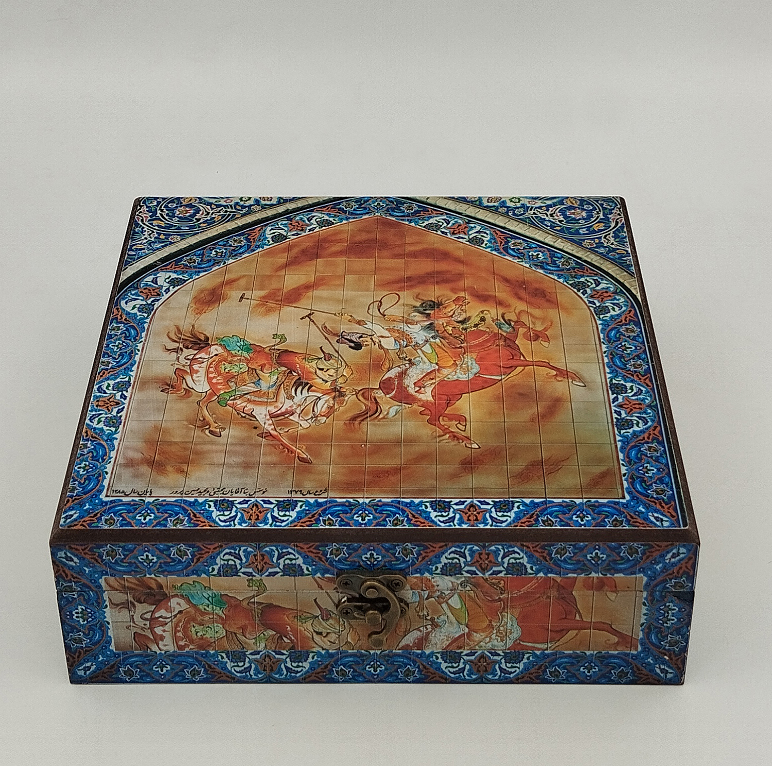 زعفران کادویی عاقله - 5 گرم به همراه هل - 40 گرم