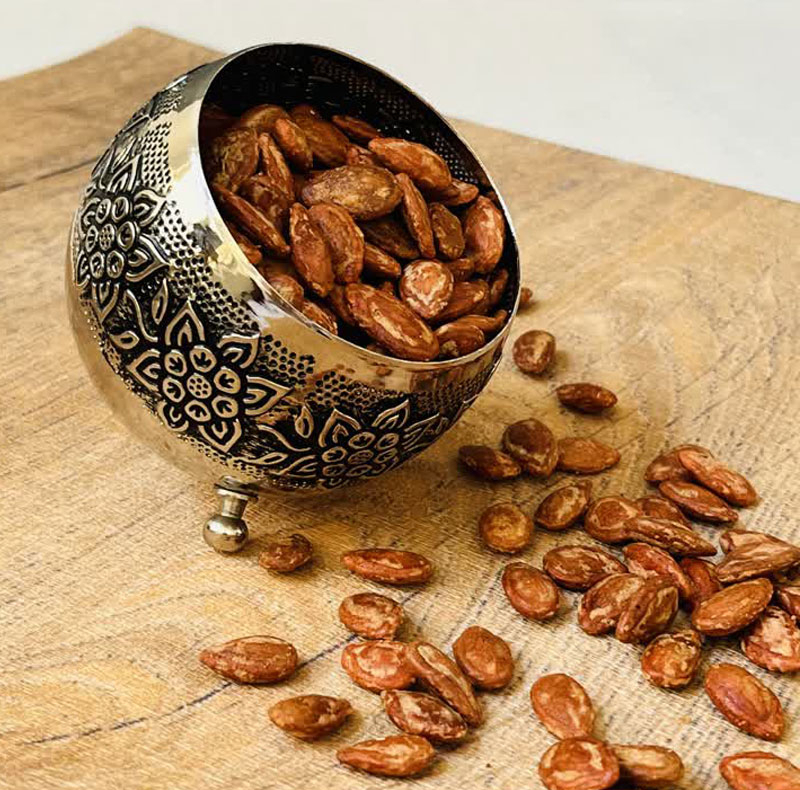 کاسه مسی مدل گوی سه پایه کد ZH245.6
