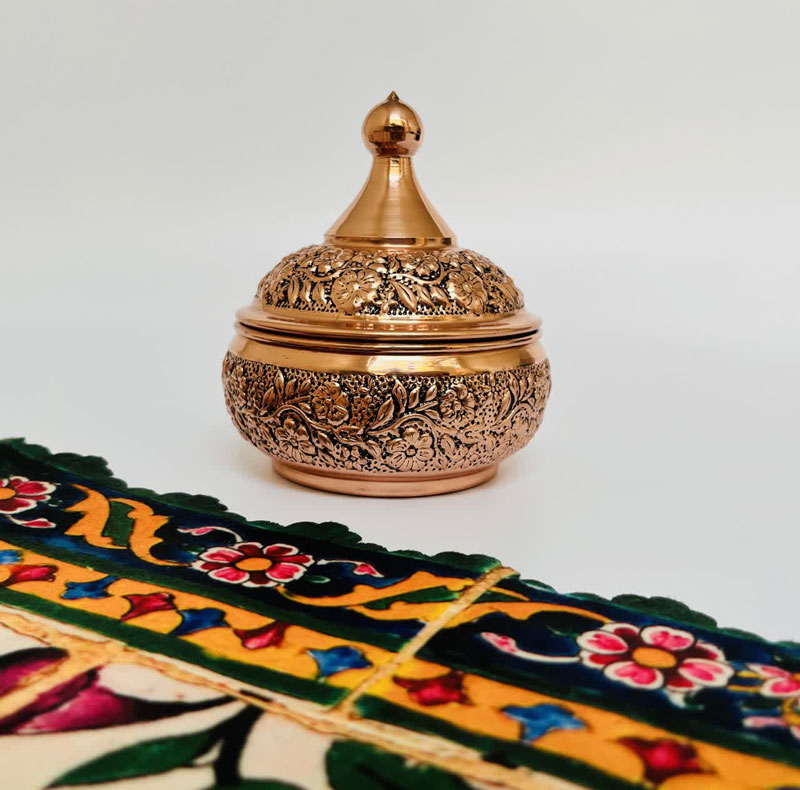 قندان مسی مدل قلم زنی کد ZH418.1