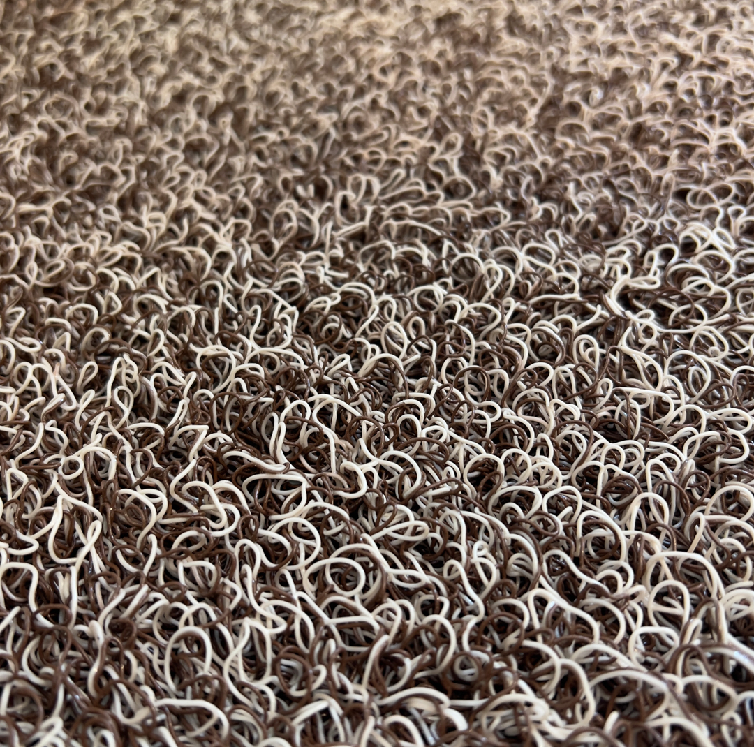 پادری مدل اسفنجی نیم دایره سایز 75x45 سانتی‌متر مناسب برای فضای بیرونی