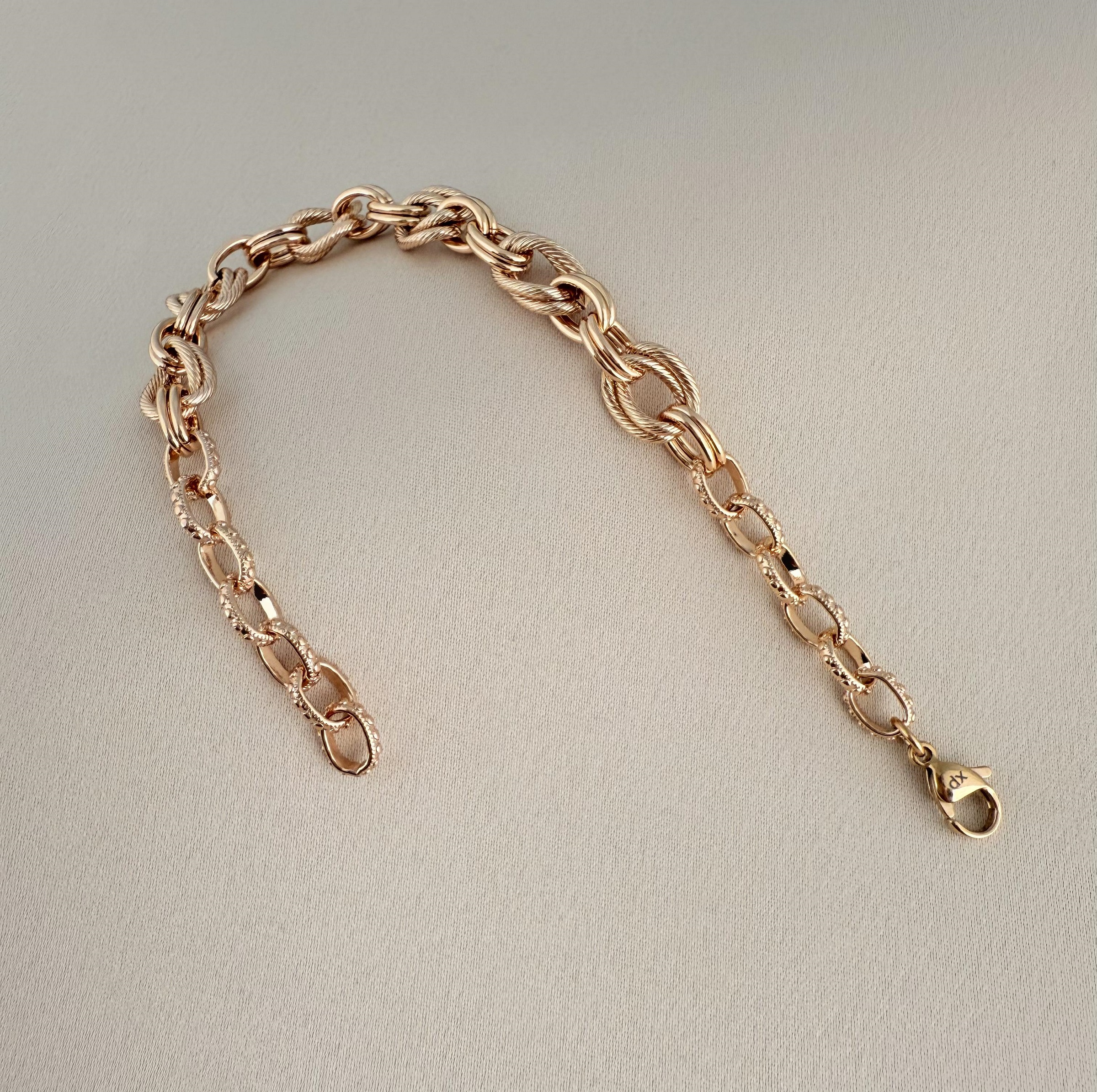 دستبند زنانه ژوپینگ مدل X0001018