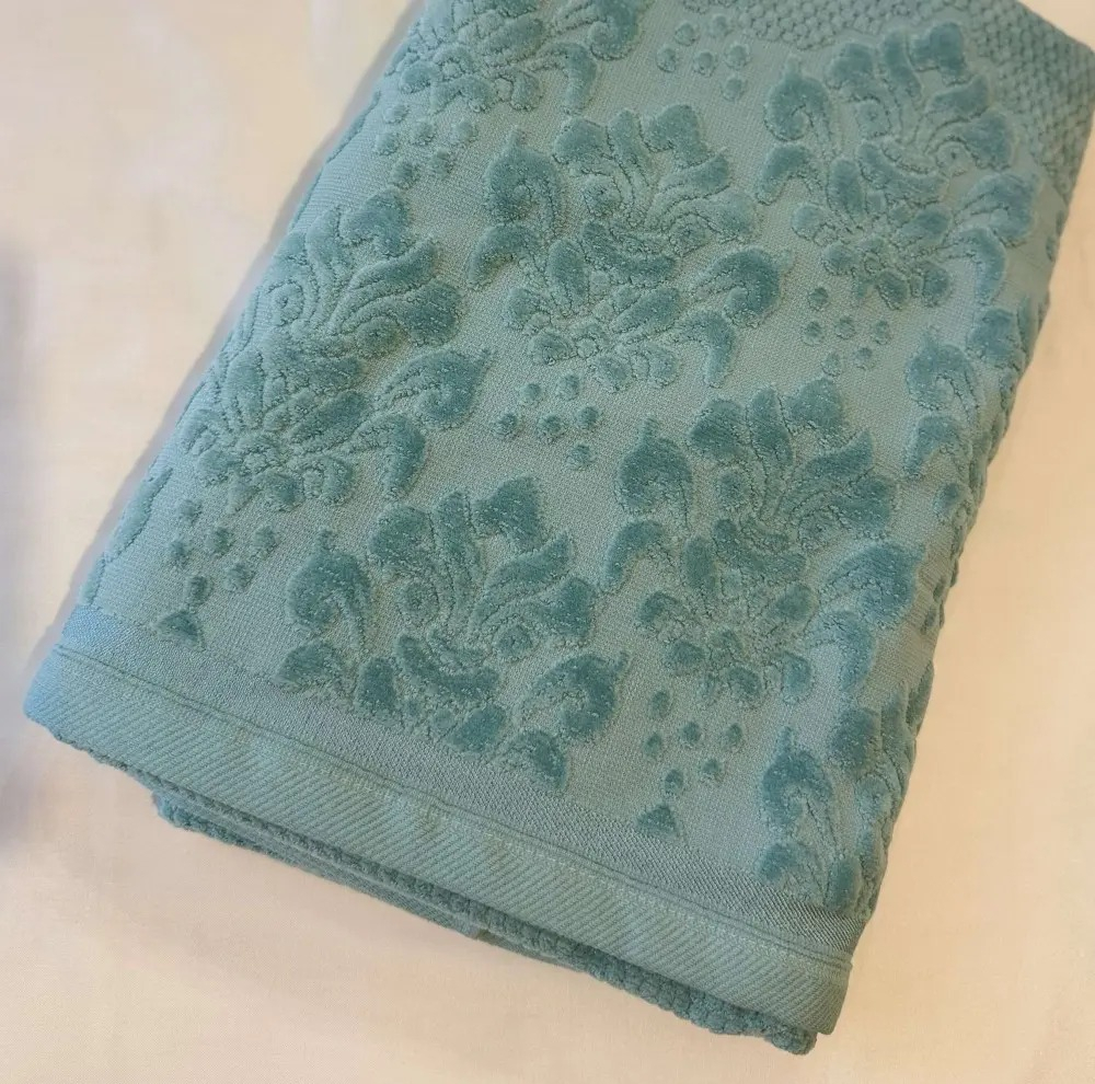 حوله حمام فاضل مدل گلریز سایز 160x100 سانتی متر