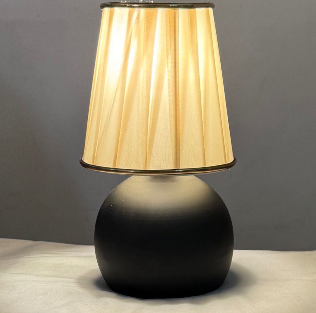 آباژور رومیزی نورهام مدل  NHM-BLKNAHAL-15