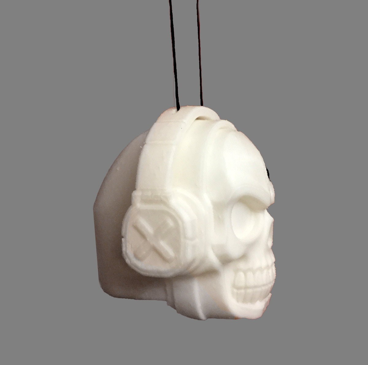 آویز تزئینی خودرو مدل DJ SKULL