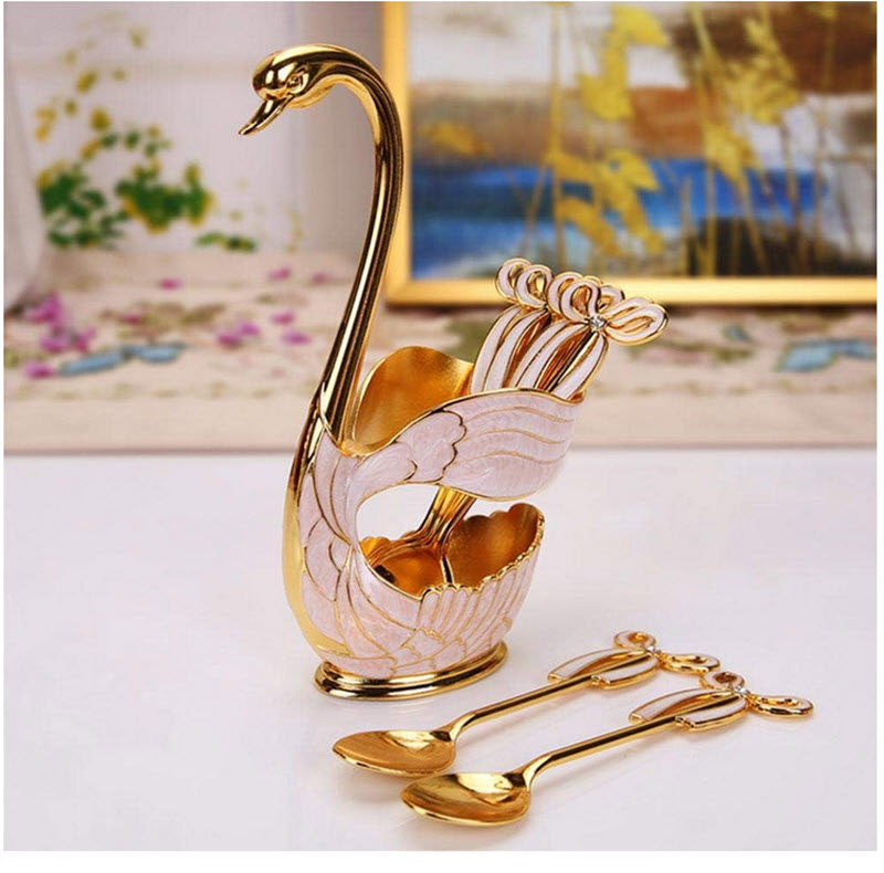 قاشق چای خوری مدل پاپیون پایه قو بسته 6 عددی به همراه جا قاشقی