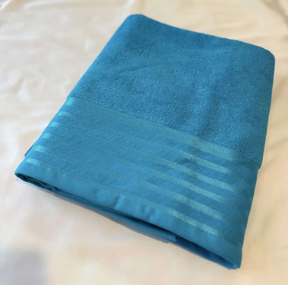 حوله حمام فاضل مدل P05 سایز 100x160 سانتی متر