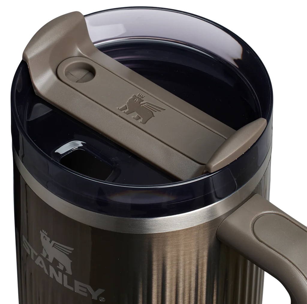 ماگ استنلی مدل Quencher® H2.0 Fluted Tumbler گنجایش 1.18 لیتر