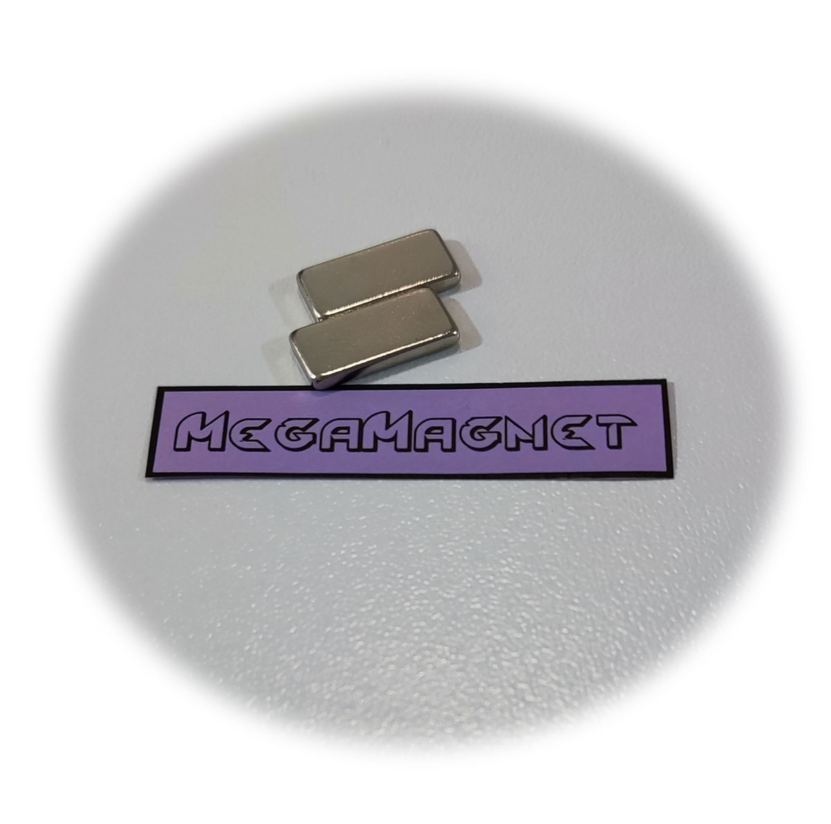 آهن ربا مدل نئودیمیوم بلوک کد B15x7x2mm بسته 20 عددی