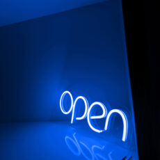 تابلو نئون فلکسی طرح Open مدل O1
