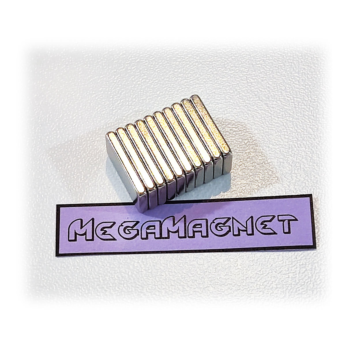 آهن ربا مدل نئودیمیوم بلوک کد B15x7x2mm بسته 20 عددی