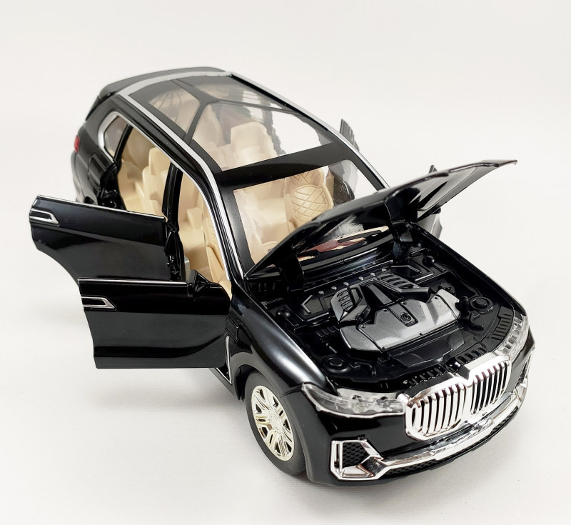 ماشین بازی مدل BMW X7 کد 77