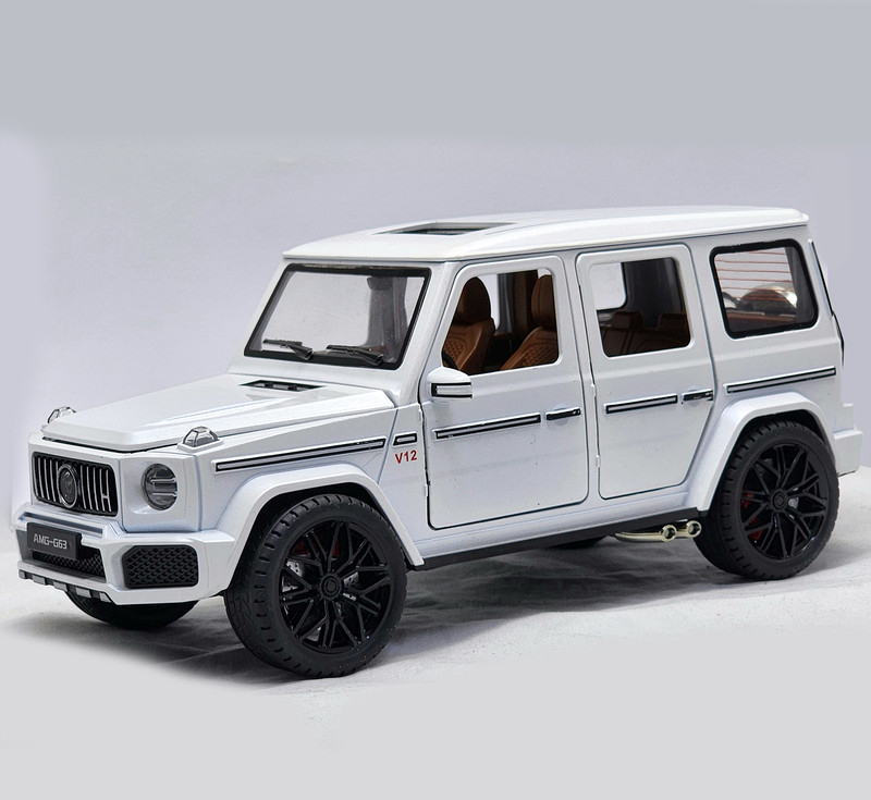 ماشین بازی مدل فلزی بنز جی کلاس کد GCLASS-118