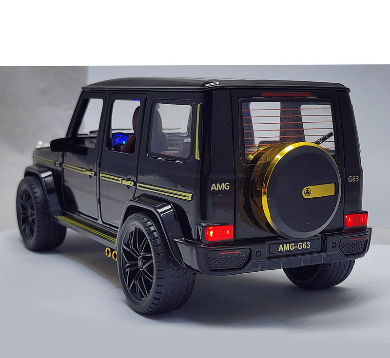 ماشین بازی مدل فلزی بنز جی کلاس کد GCLASS-118