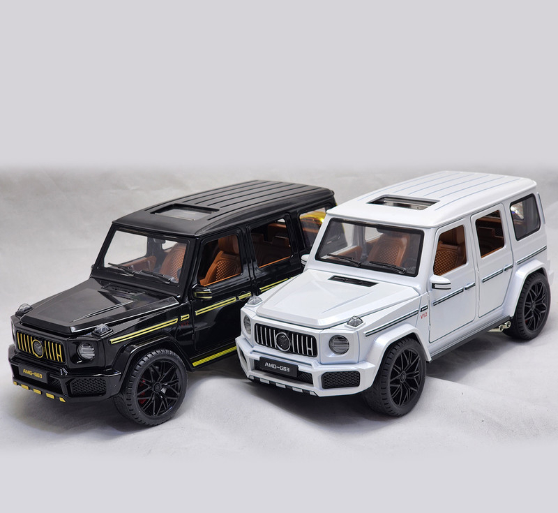 ماشین بازی مدل فلزی بنز جی کلاس کد GCLASS-118