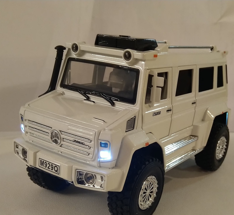 ماکت ماشین مدل بنز یونیماگ کد U5000