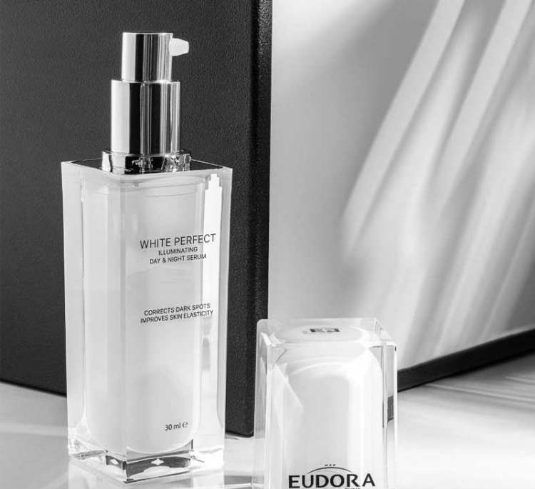 سرم روشن کننده صورت ادورا مکس مدل White Perfect حجم 30 میلی‌ لیتر