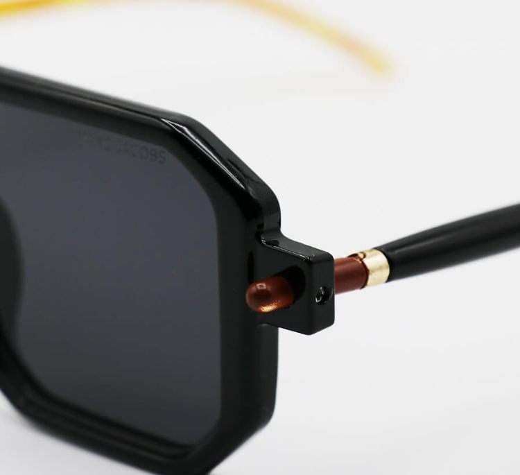 عینک آفتابی زنانه طرح Marc Jacobs کد 1390