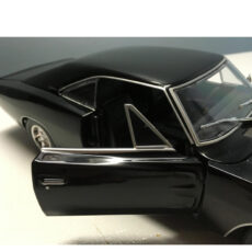 ماشین بازی مایستو مدل DODG CHARGER R/T 1969