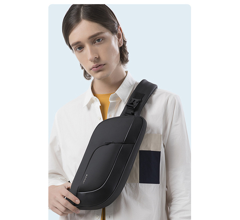 کیف کراس بادی مردانه بنج مدل 7312 رنگ مشکی