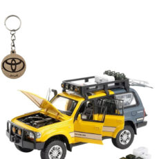 ماکت ماشین ناب سل مدل تویوتا لندکروزر آفرود Toyota Land Cruiser LC80 کد W100 به همراه جاسوییچی