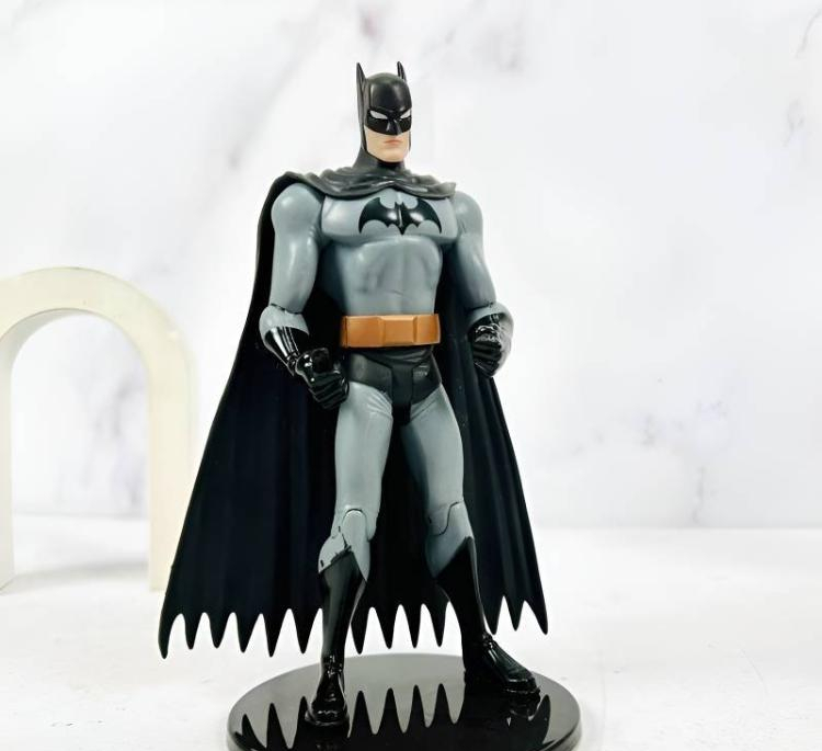 اکشن فیگور مدل بتمن BATMAN کد B220
