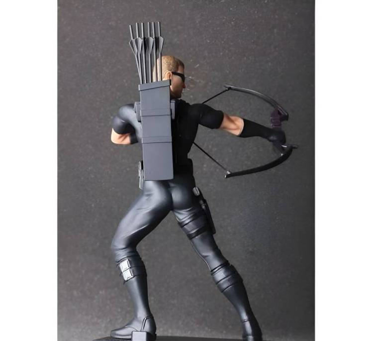 فیگور کریزی تویز مدل Hawkeye شاهین چشم