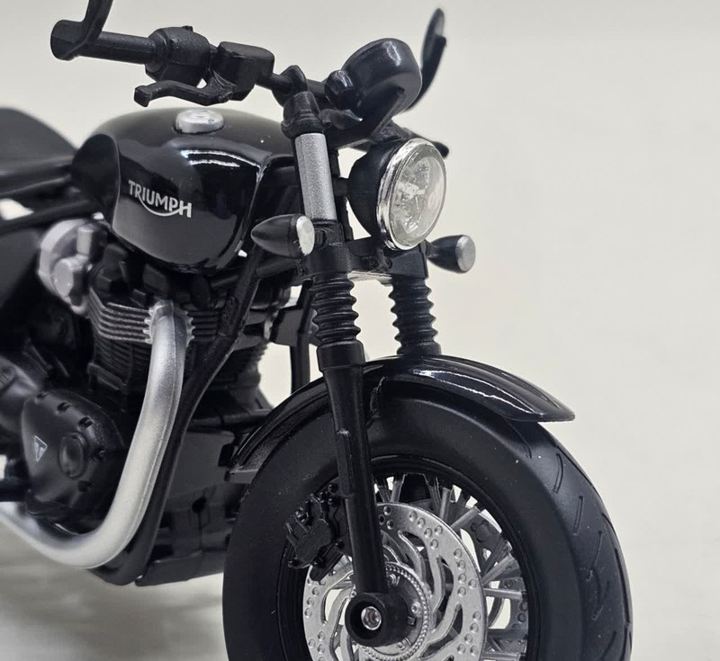 موتور بازی ناب سل مدل ولی فلزی تریومف بونویل WELLY TRIUMPH Bonneville Bobber