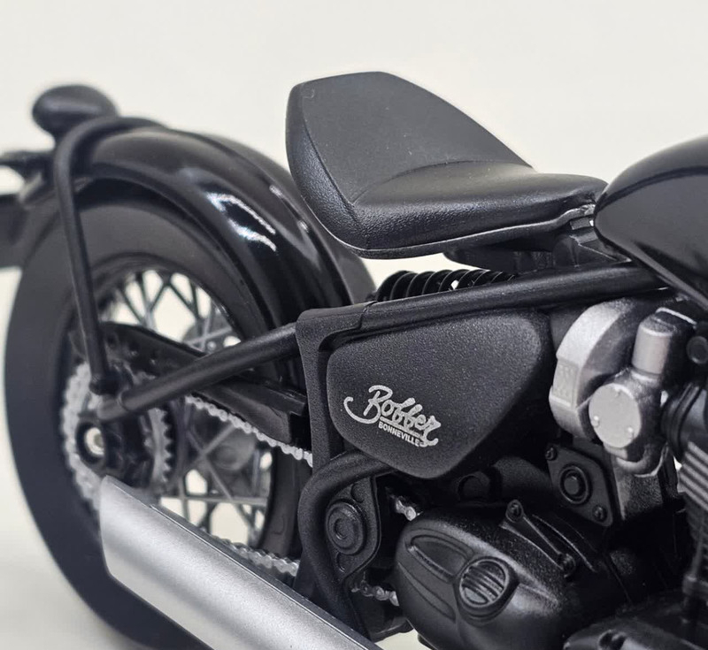 موتور بازی ناب سل مدل ولی فلزی تریومف بونویل WELLY TRIUMPH Bonneville Bobber